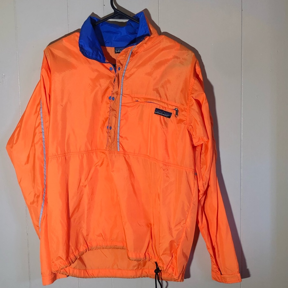 Patagonia Women's Orange Pullover Windbreaker with Blue Trim